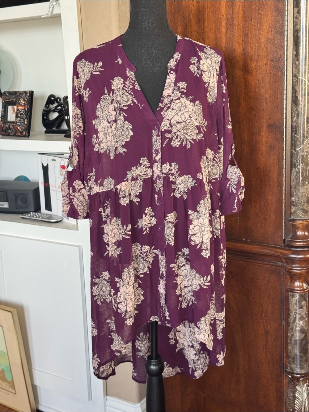 Torrid Plum Floral Henley Tunic‎ Top